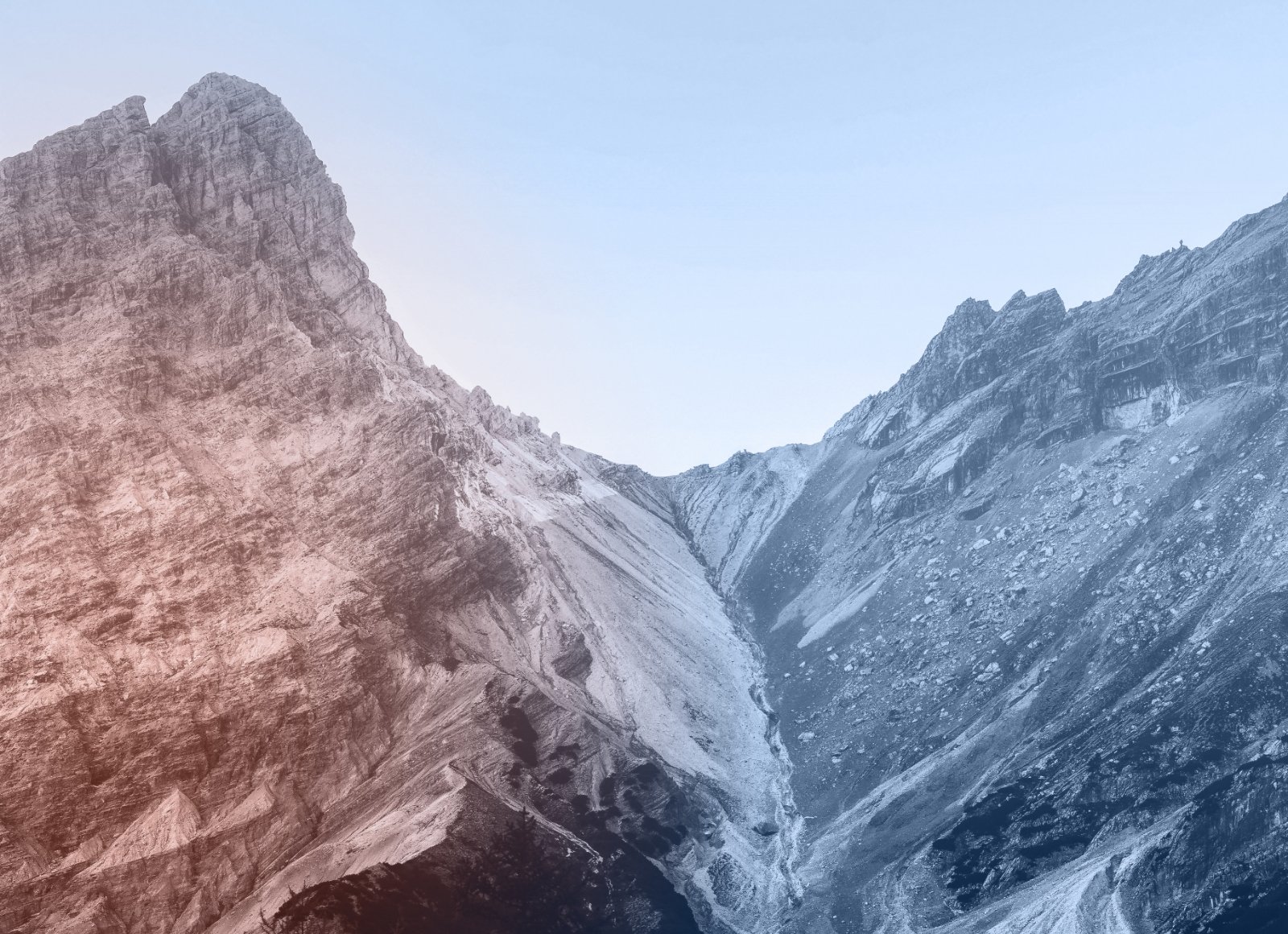 Keyvisual – Bild von einer Gletscherspalte